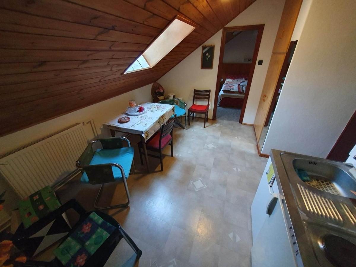 Pereszlényi Vendégház Visegrád Extérieur photo